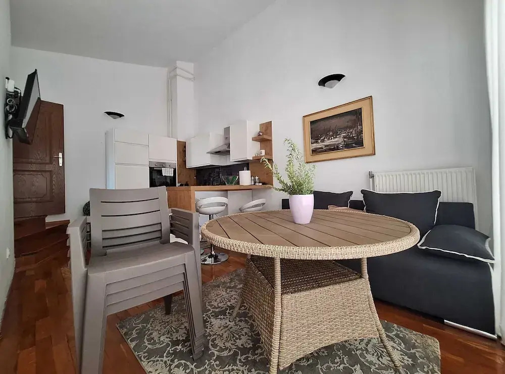 Sea View Apartment Povljana