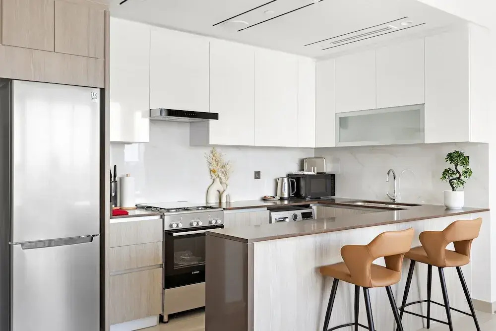 Stunning One-bedroom Apartment in Me Do Re in JLT