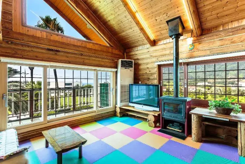 Seogwipo Neulbada Pet Pension
