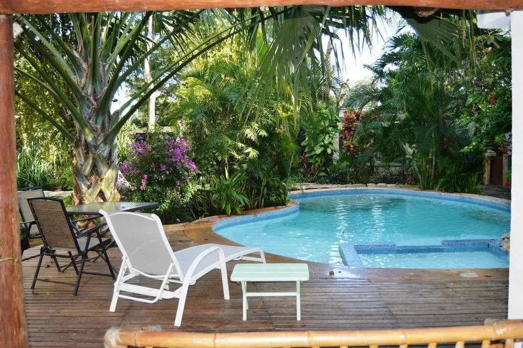 Romaya Condo Hotel