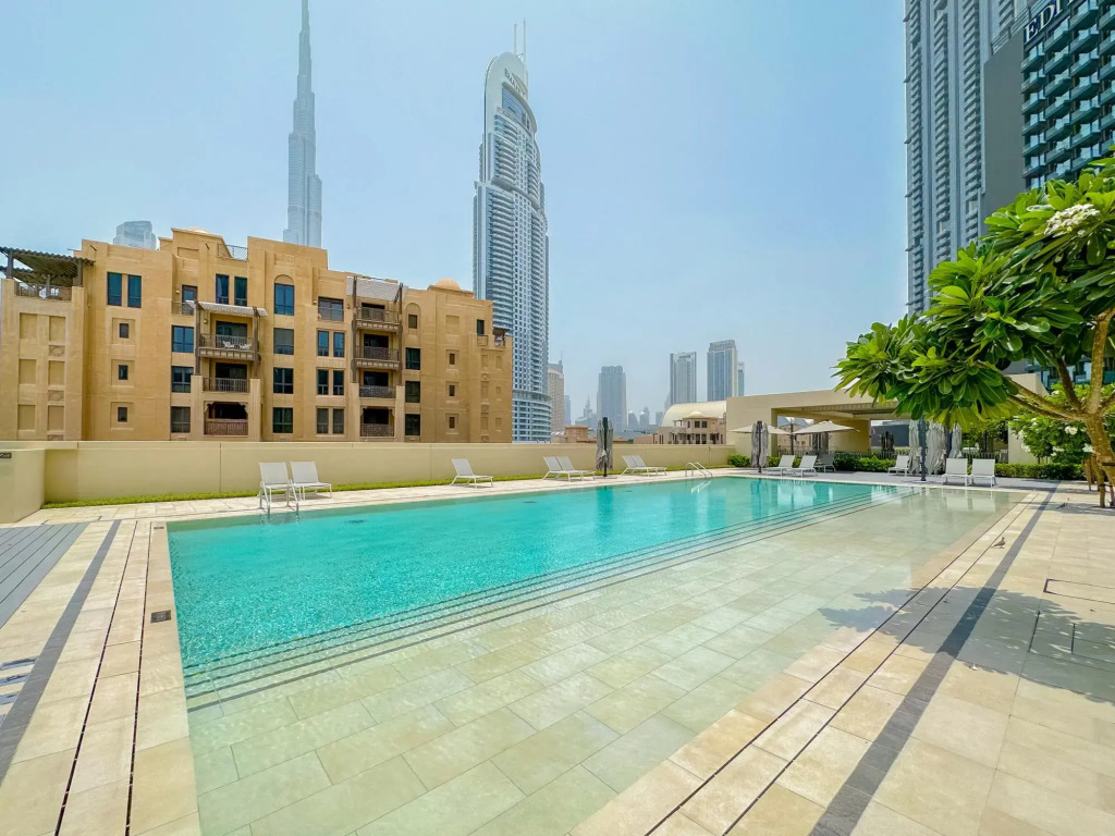 DXB - Burj Royale - 206 - DT