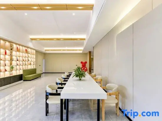Lezhu Hotel