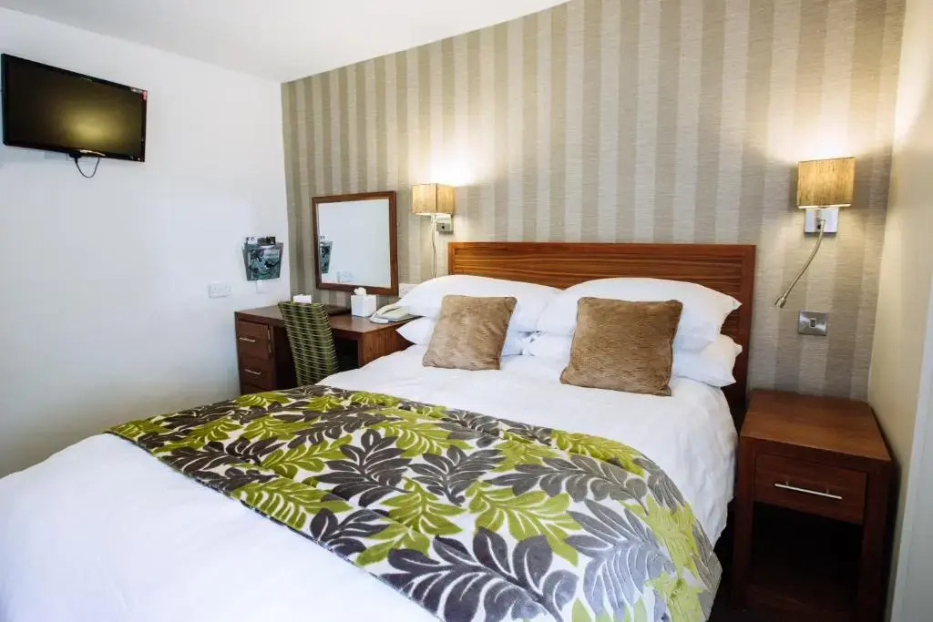 Selkirk Arms Hotel