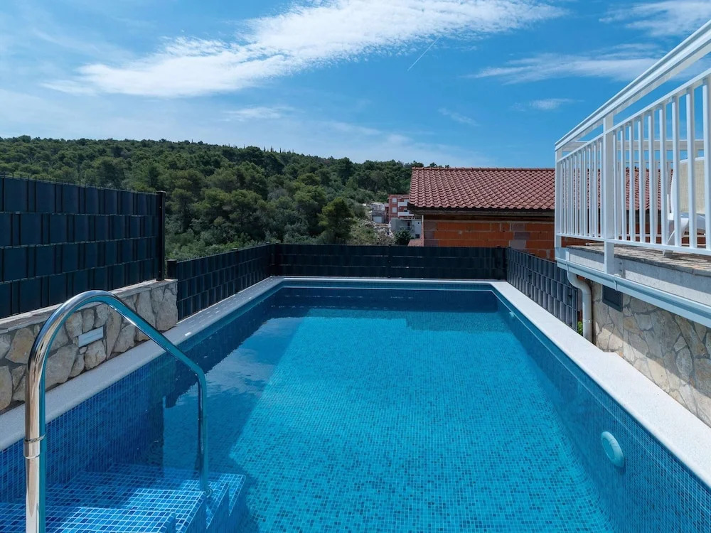 Apartment in Trogir Near the Beach