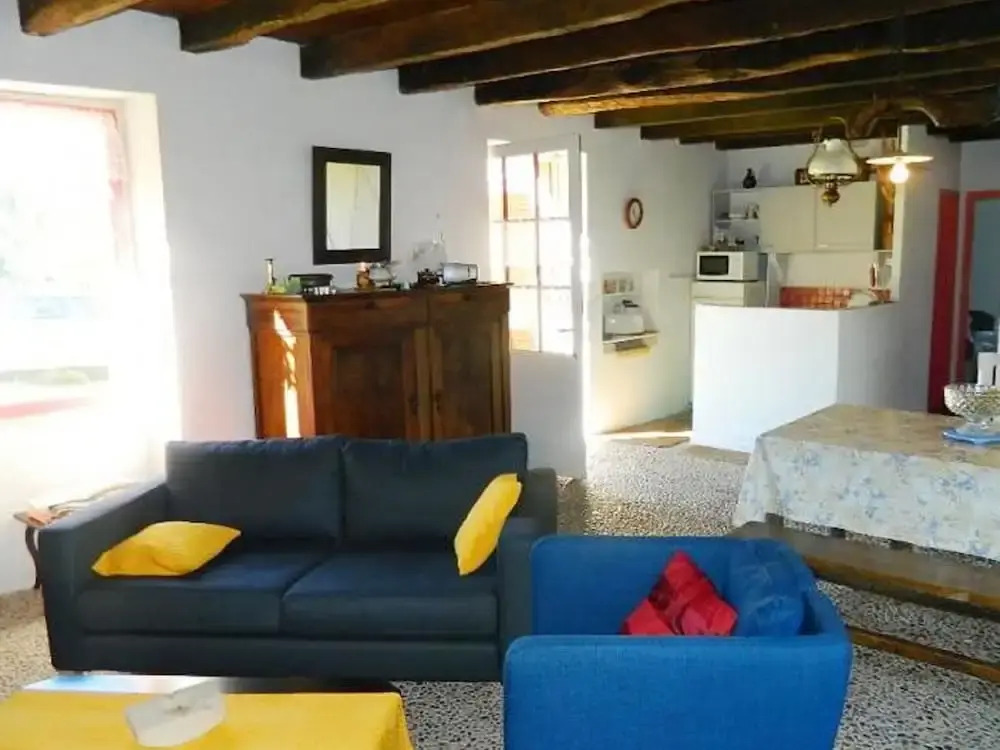 Cosy Holiday Home in Sainte-Croix with Garden