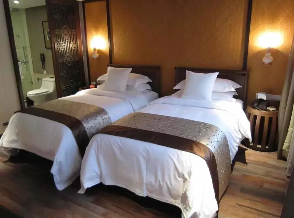 Yuehe Hotel