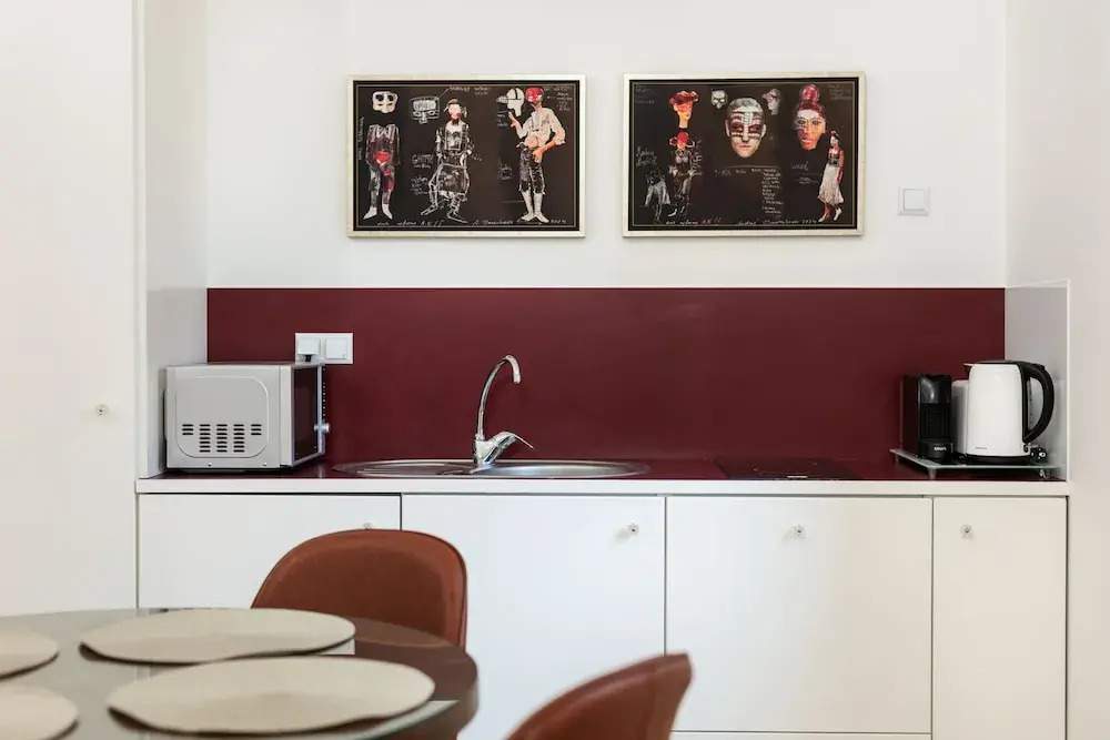 Vintage Vibe - Classic Old Town Suites