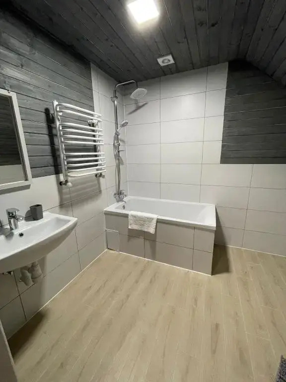 Kelef House