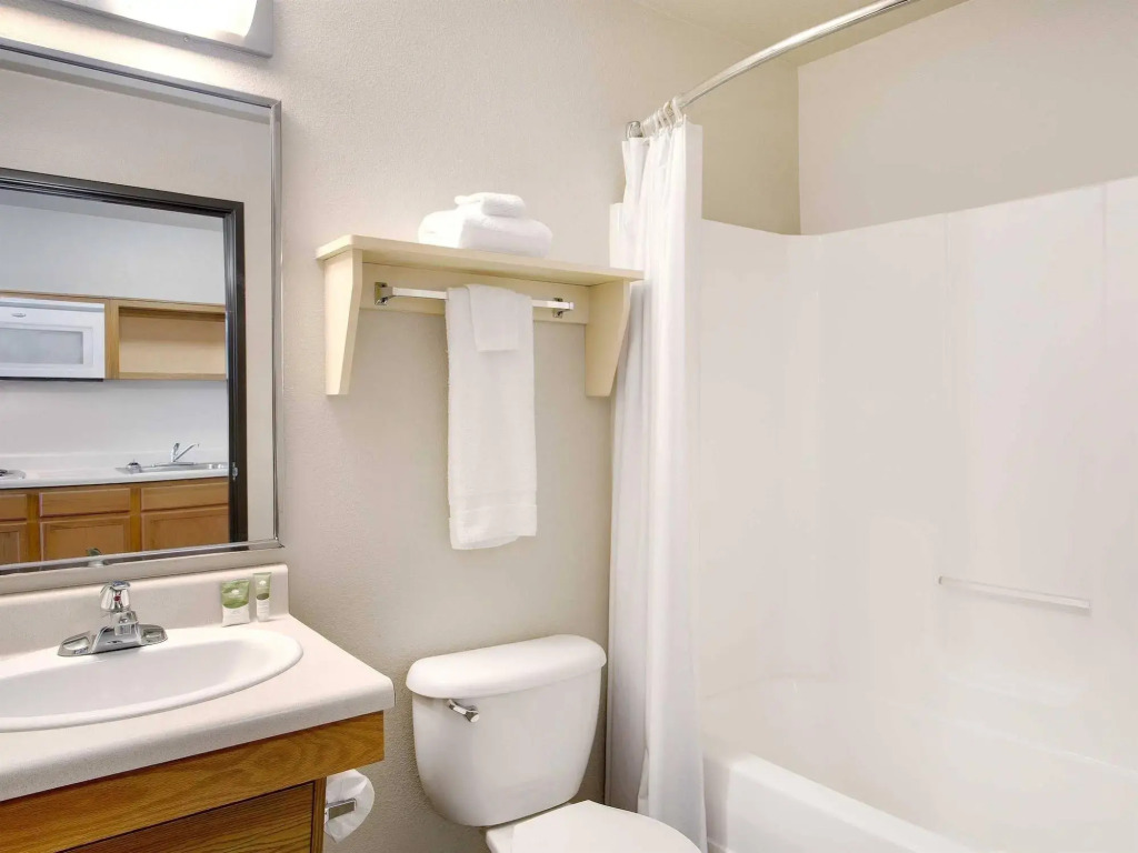 WoodSpring Suites Cincinnati Fairfield