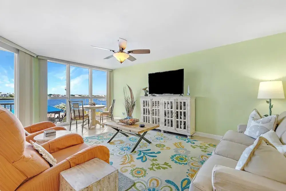 SeaSpray Riverside 214