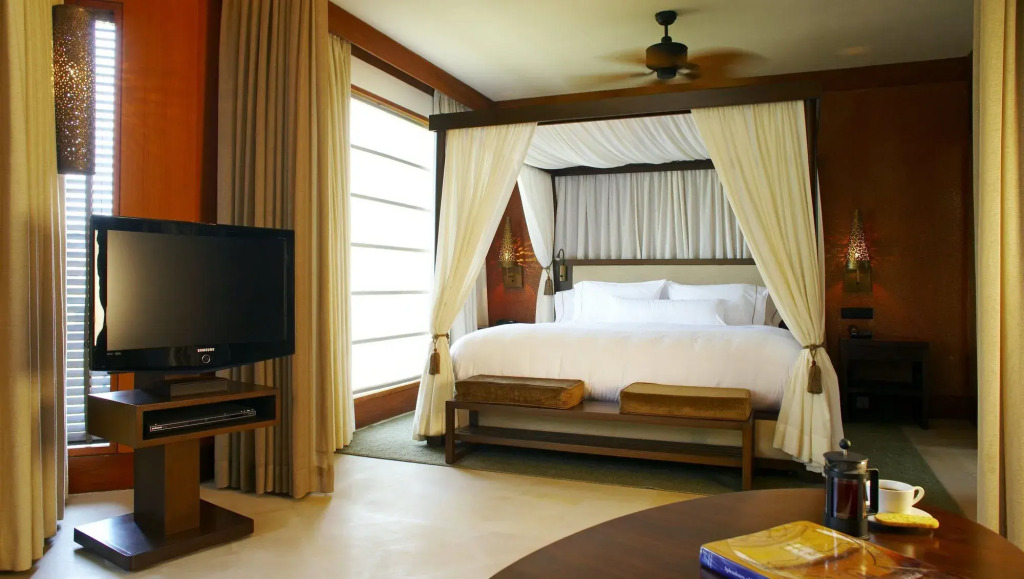 The Westin Sohna Resort & Spa