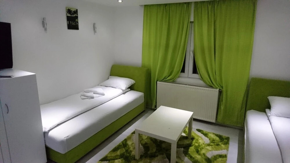 Lepi Apartments