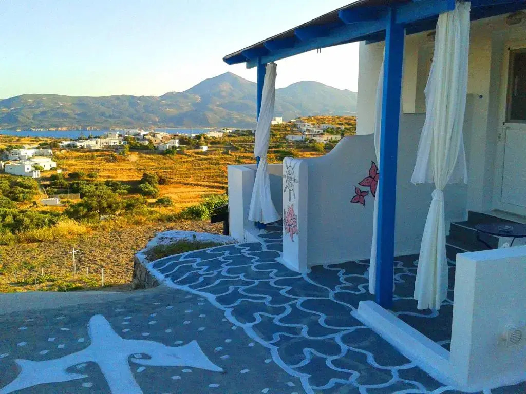 Georgia Rooms Milos