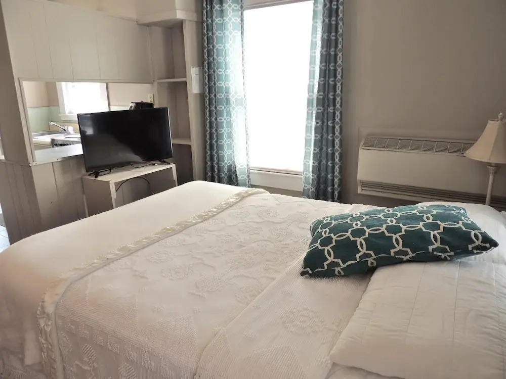 The Magnolia - 1 Br Cottage