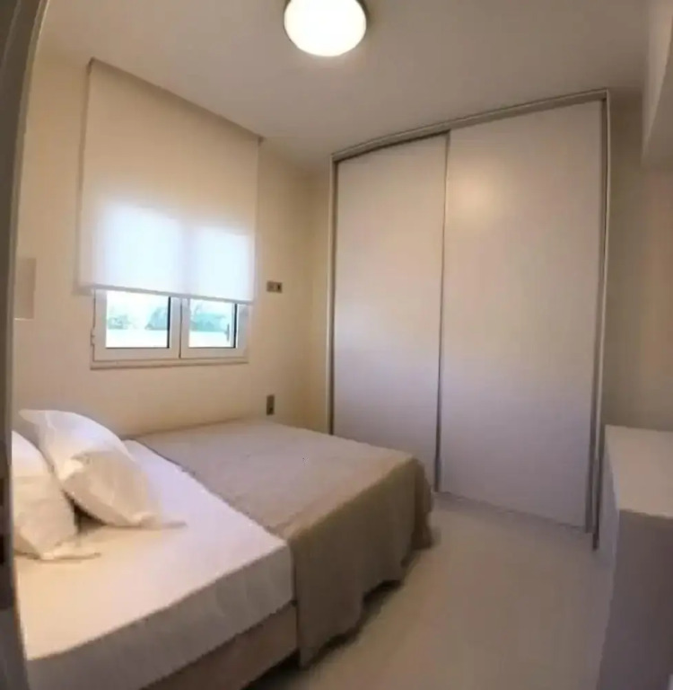 White Dome Apartment I