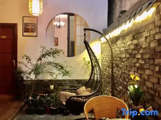 Xiaoxiongjia Youth Hostel