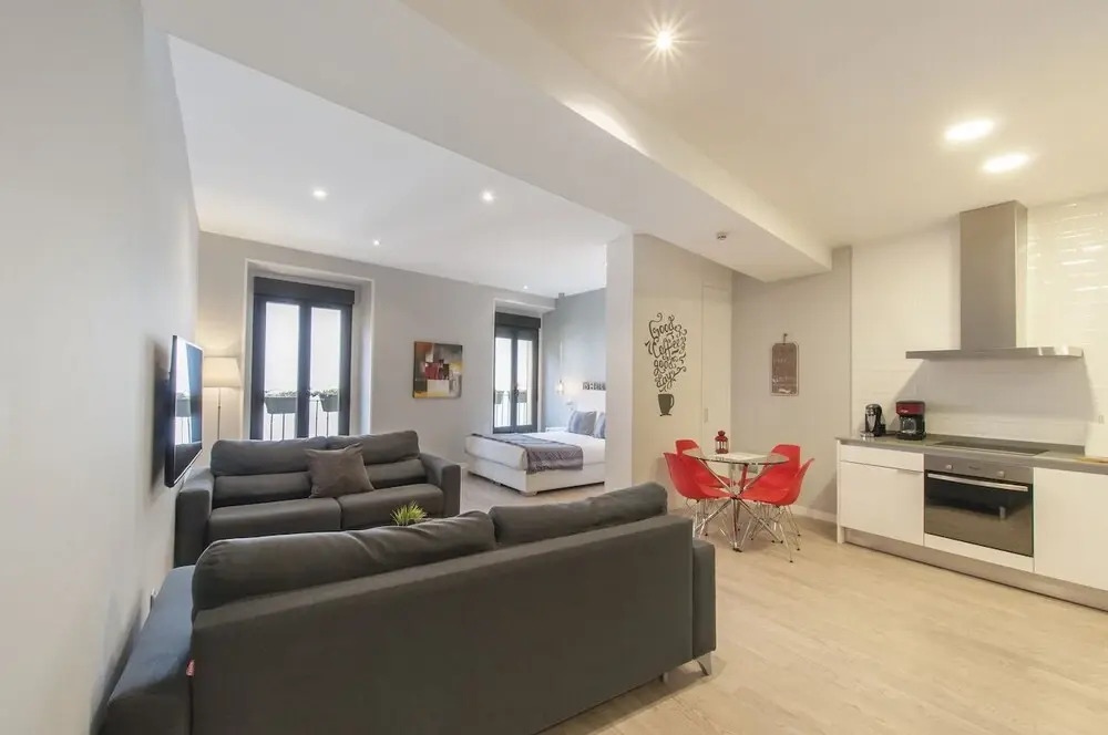 Arenal Suites Puerta del Sol