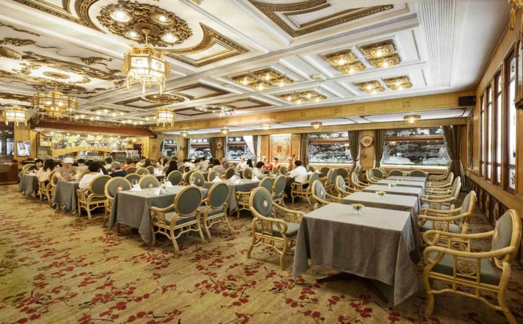 Rex Hotel