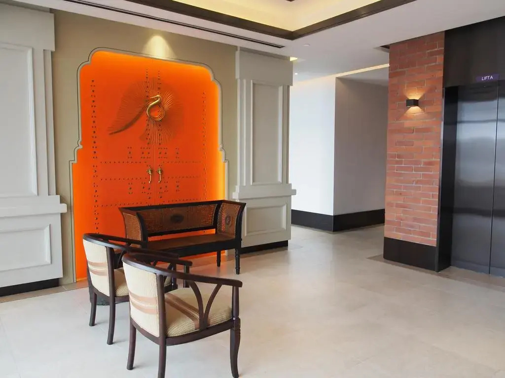 Отель Dash Living Rochor