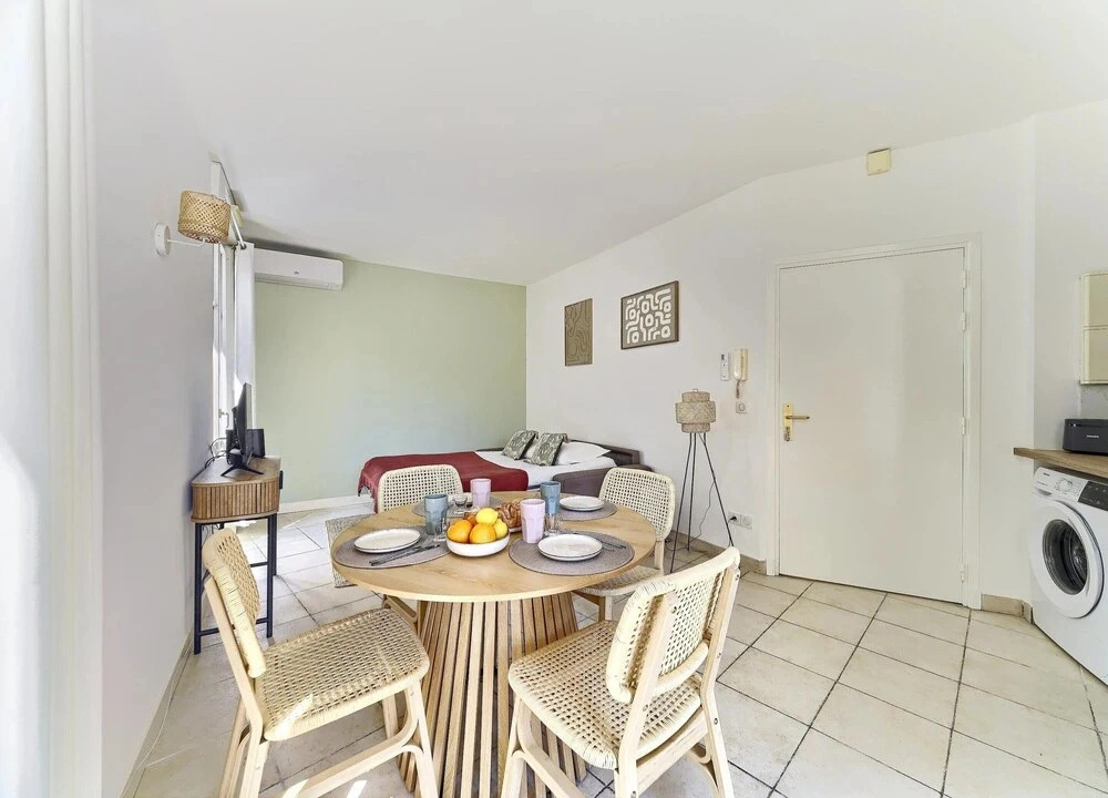 Family Apartment in Juan les Pins