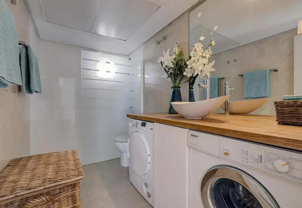 Apartment Boulevard 304