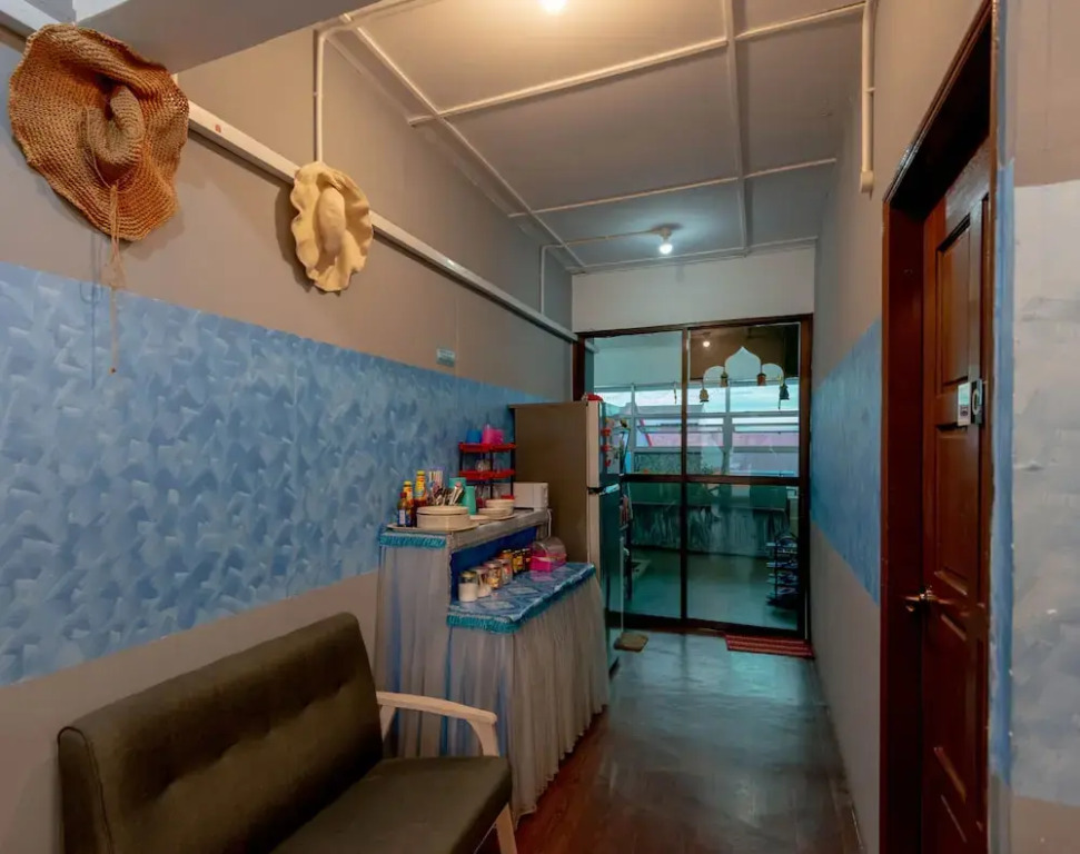 ZEN Rooms Island Backpackers