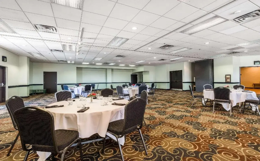Clarion Hotel & Conference Center Colorado Springs