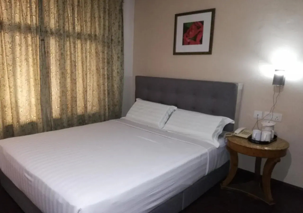 Floral Hotel