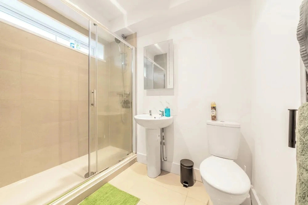 Central - Stay 4 - Wifi - Parking - Near Transport