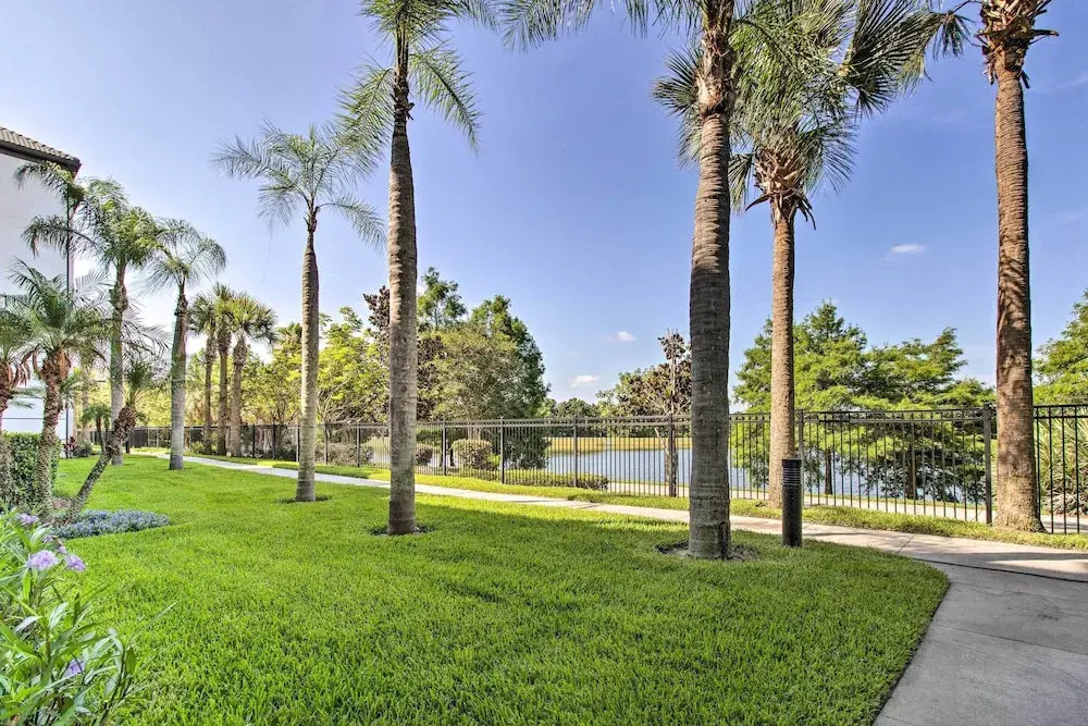 Vista Cay Resort Condo ~ 5 Mi to Universal!