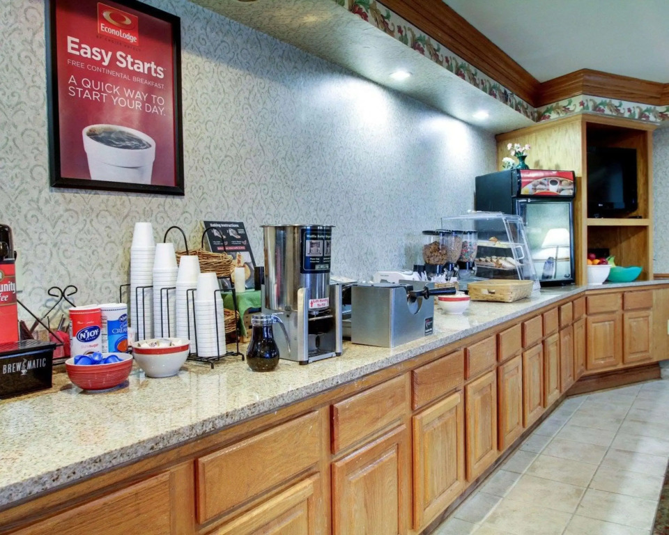 Econo Lodge Inn & Suites Flowood - Jackson Northeast