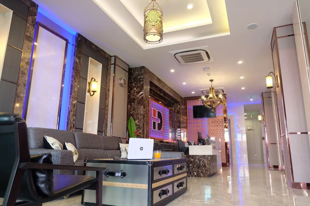 Hotel DSure Patong