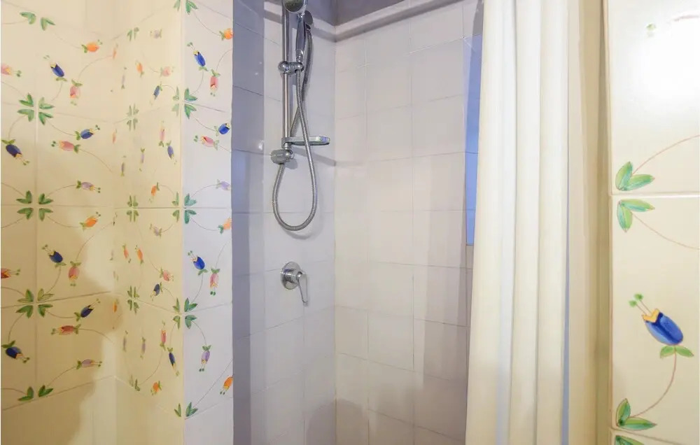 7 Bedroom Amazing Home In Campiglia Marittima