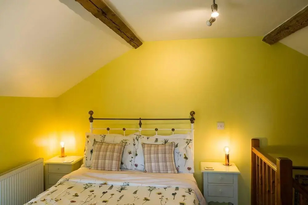 Sunshine Annex-double Bed,ensuite, Lounge, Kitchen