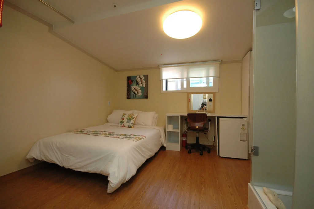 E Residence