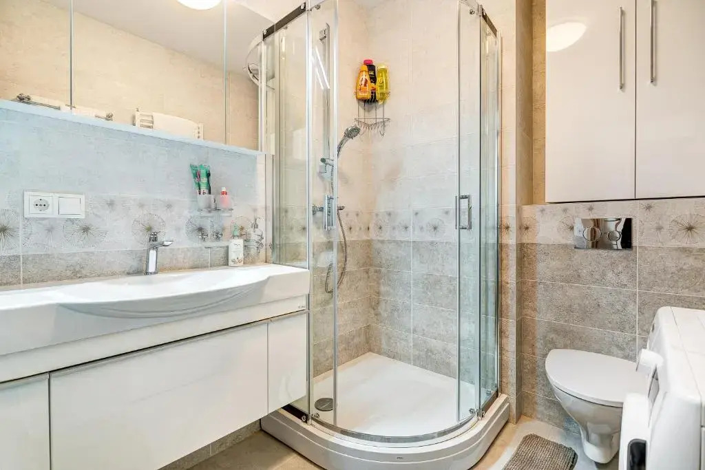 HaPPy INN Studio Historic center, Self check-in, AC, Parking in the undergrnd Garage,