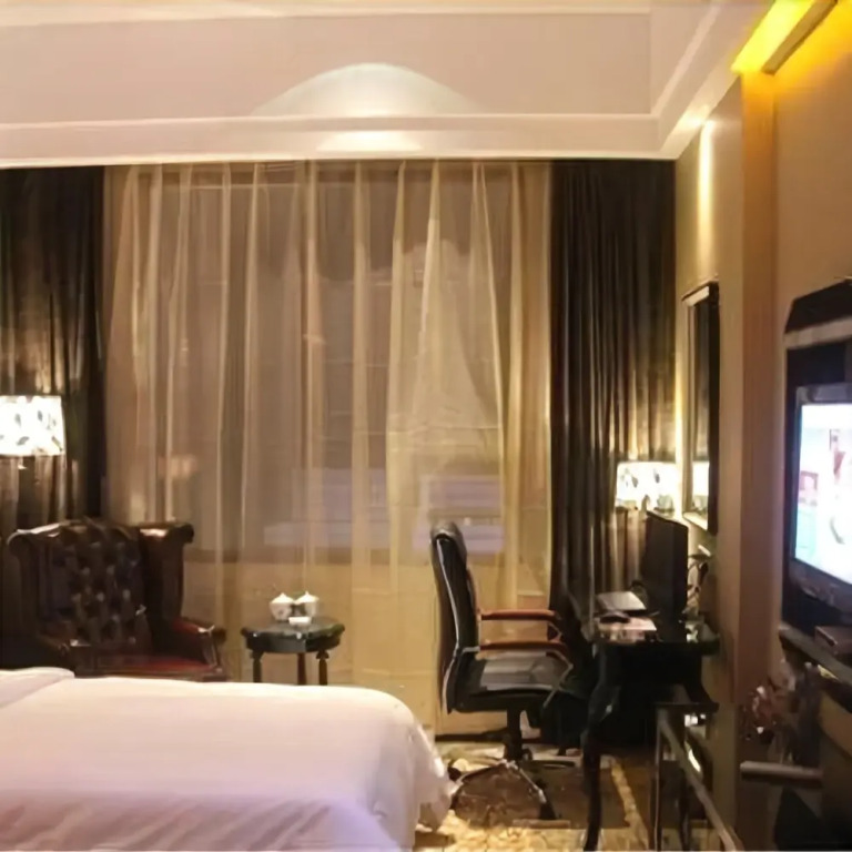 Huaya Hotel