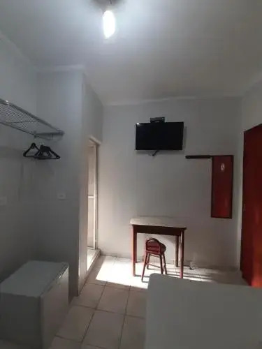 Apeninos Suites Basicas