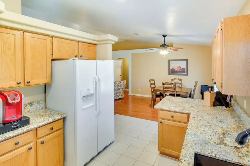 ~ 5 Mi to Beach & Golf: Lake Havasu City Home