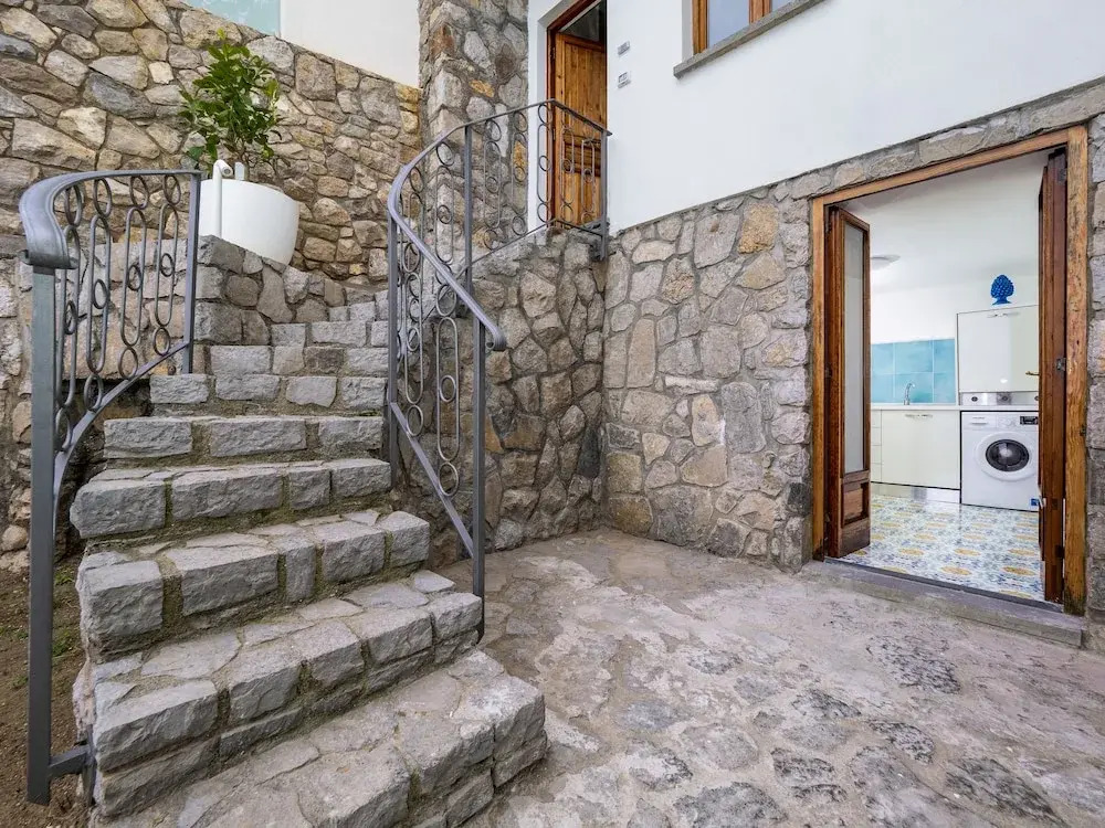 De Vivo Realty - Villa Russo Nerano