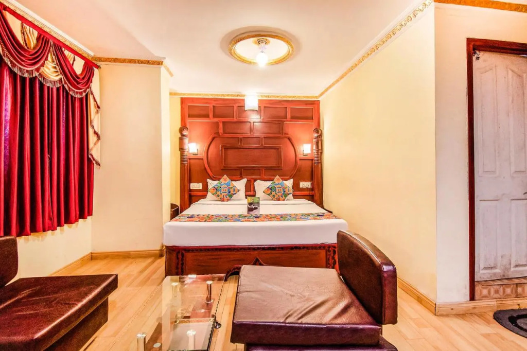 FabHotel Roshan Residency - Nr Kurinji Andavar Temple