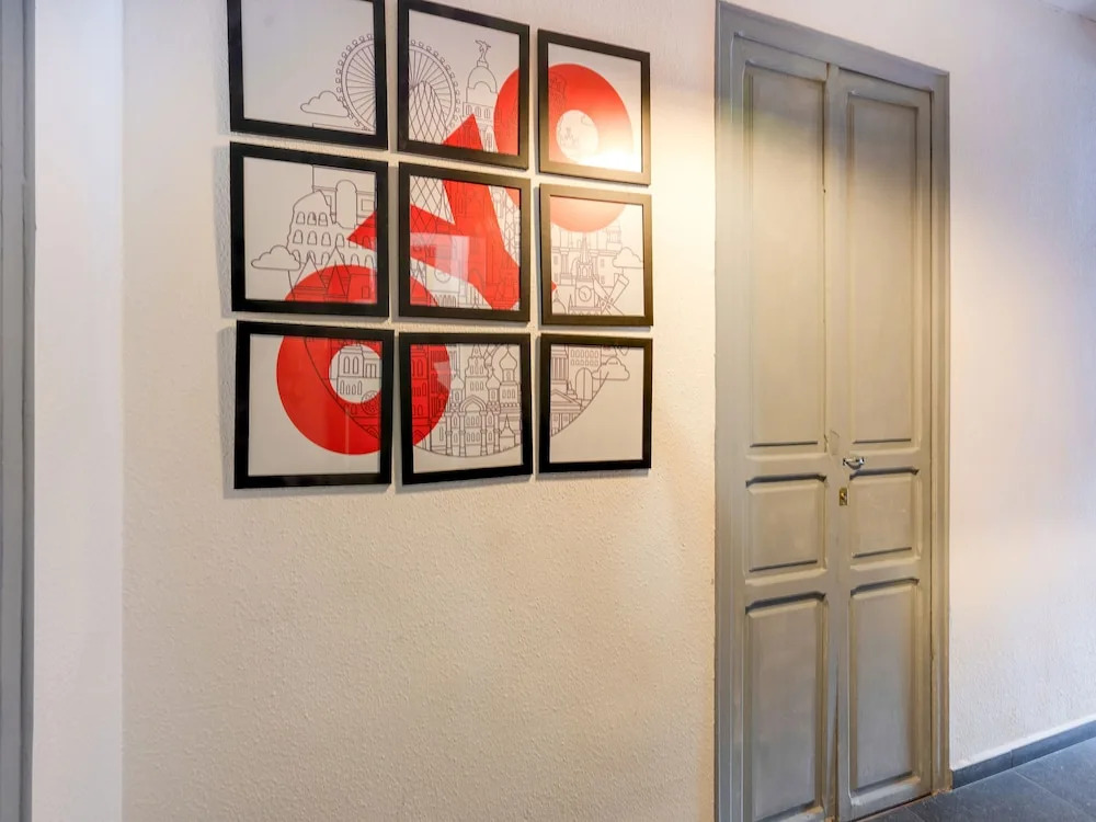 OYO Ruzafa Guesthouse