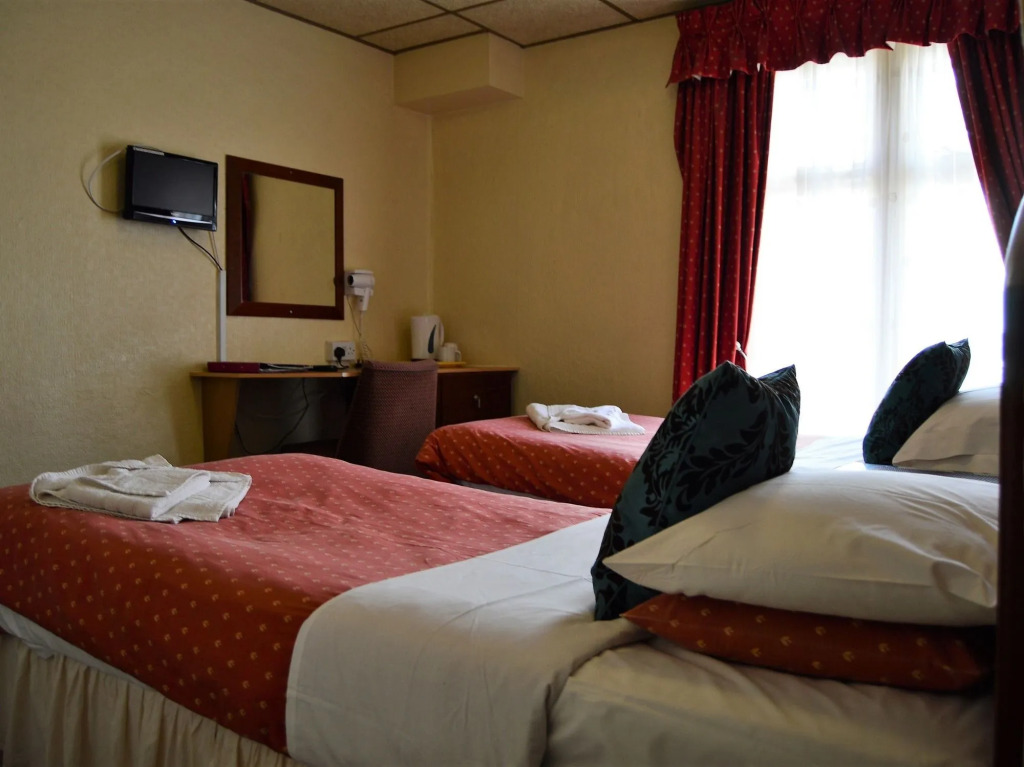 The Oak Lea Hotel