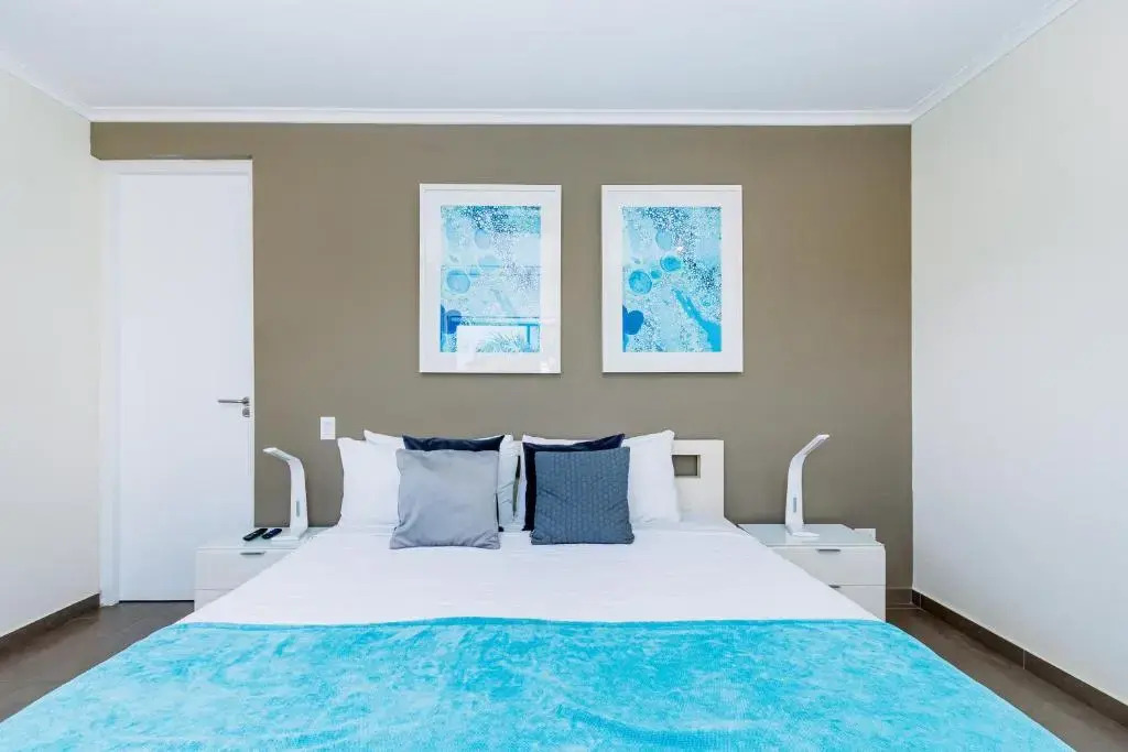 Spectacular Designer Villa 5 Star Luxury 6 Bedroom New!