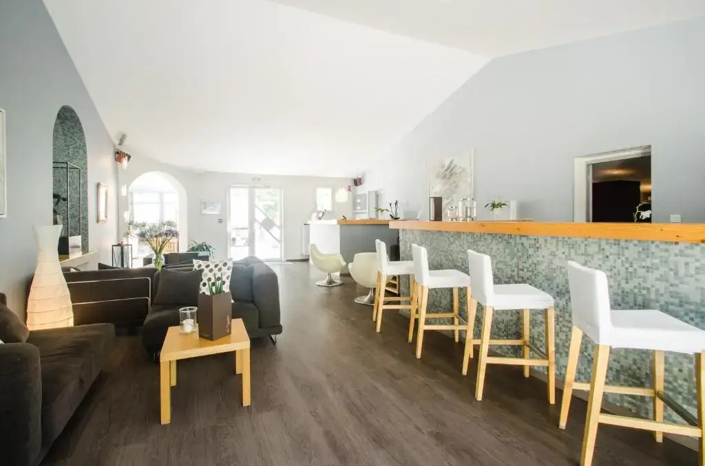 Logis Hôtel La Magnanerie - Côté Bistro