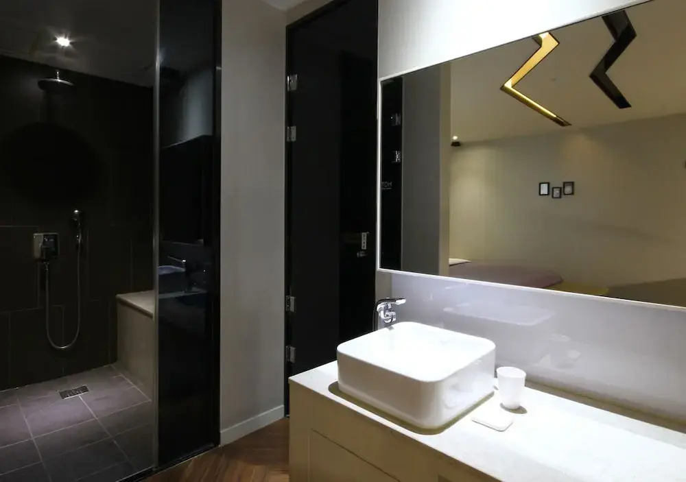 2Heaven Hotel