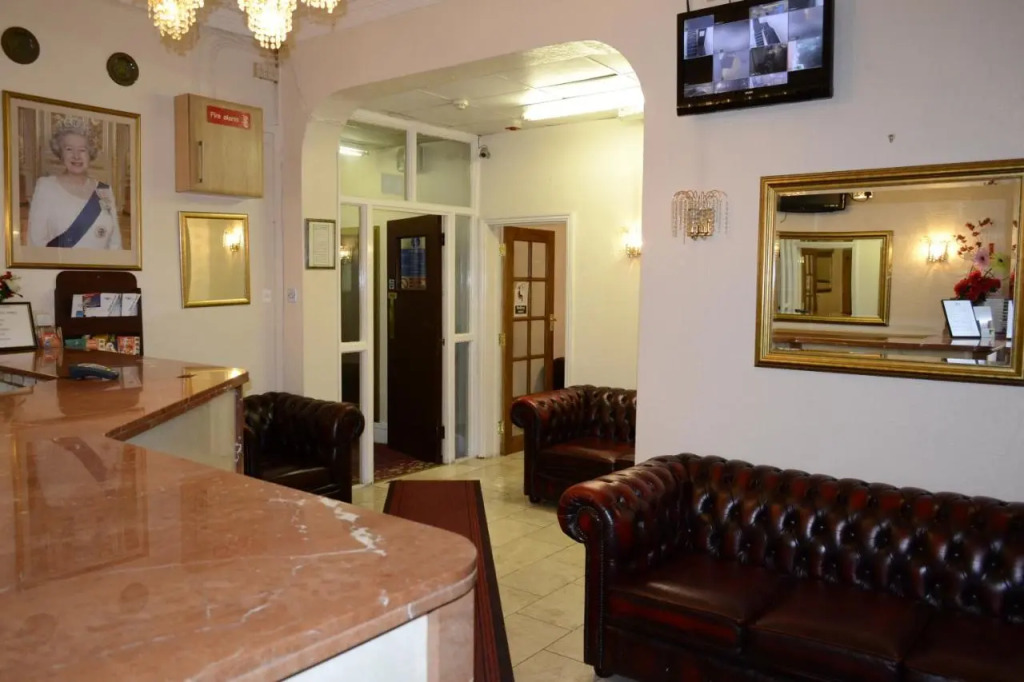 Cranbrook Hotel