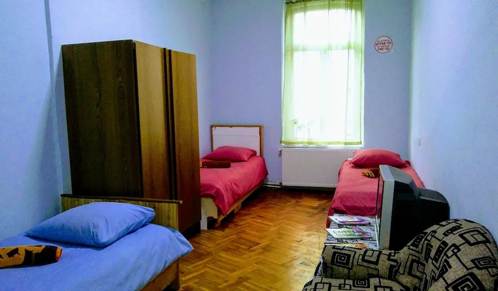 Хостел «Варерон»