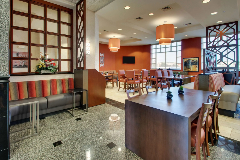 Drury Inn & Suites Findlay