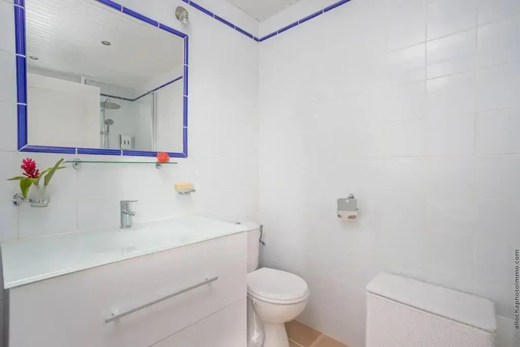 Domaine de lAnse Simon - Piscine - 6 chambres